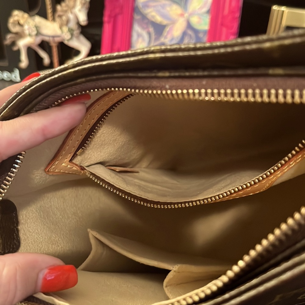 SOLD!!!!! Authentic Louis Vuitton Mini Loop Handbag - Picture 13 of 13
